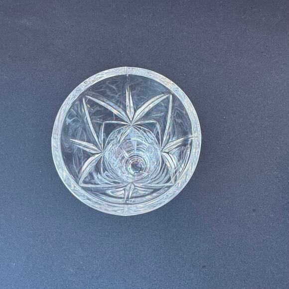 Vintage Starburst Clear Lead Crystal Vase Small 7in - Picture 2 of 7